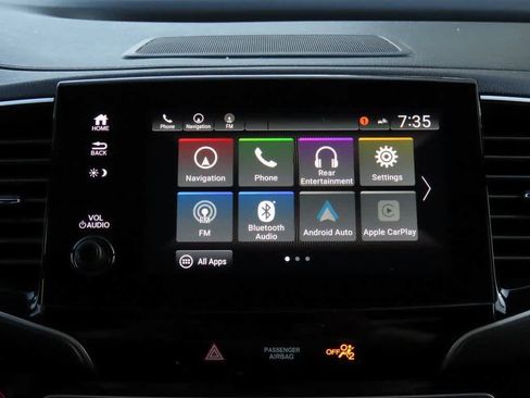 Certified 2022 Honda Pilot Black Edition image 23