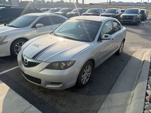 Used 2007 MAZDA MAZDA3 i Touring FWD image 1