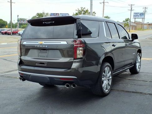 Used 2021 Chevrolet Tahoe High Country w/ Premium Package AWD/4WD image 4