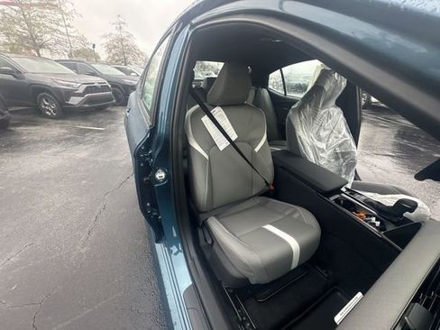 New 2026 Toyota Camry SE image 24