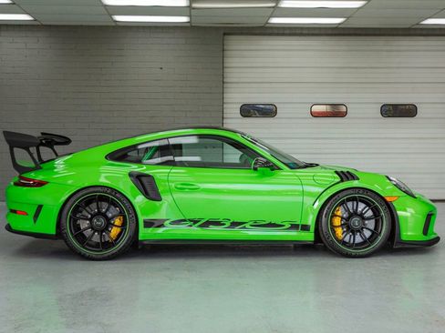Used 2019 Porsche 911 GT3 RS image 3