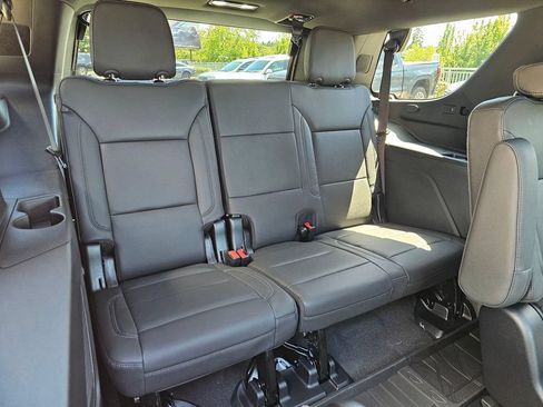 New 2026 Chevrolet Tahoe Z71 w/ Comfort Package AWD/4WD image 13