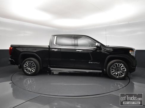 Used 2024 GMC Sierra 1500 Denali Ultimate AWD/4WD image 53
