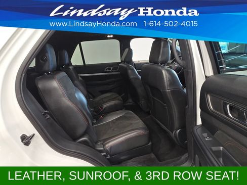 Used 2018 Ford Explorer XLT w/ Equipment Group 202A FWD image 9