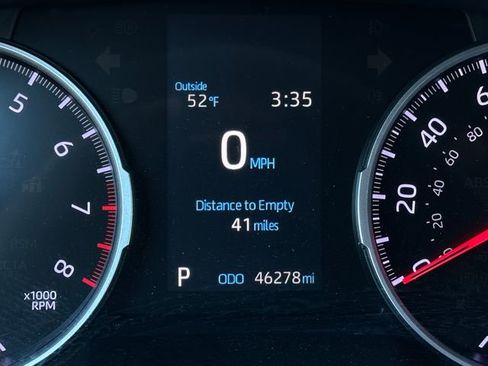 Used 2020 Toyota RAV4 LE image 20