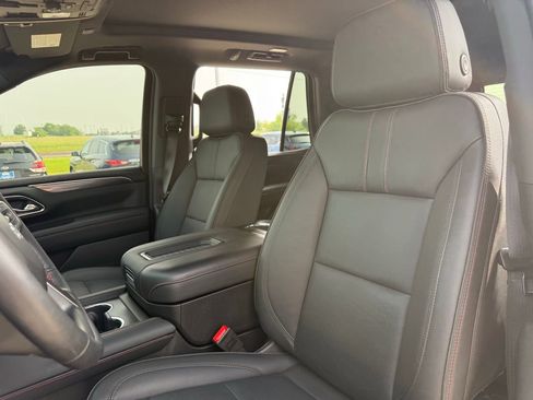 Used 2024 Chevrolet Tahoe RST w/ Luxury Package AWD/4WD image 11