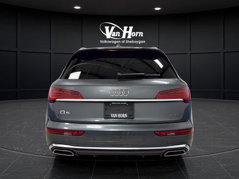 Used 2023 Audi Q5 2.0T Premium w/ Convenience Package AWD/4WD image 6