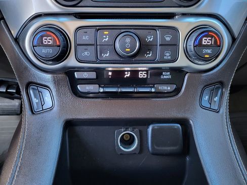 Used 2017 Chevrolet Tahoe LT image 14