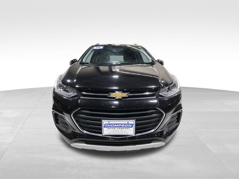 Used 2019 Chevrolet Trax LT w/ LPO, Cargo Package image 7