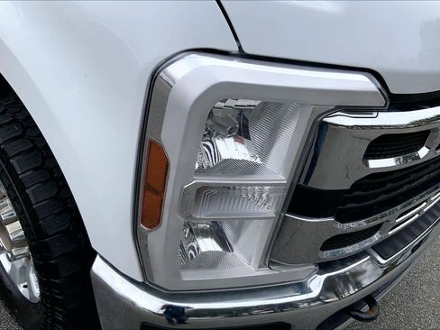 Used 2024 Ford F350 XLT image 26