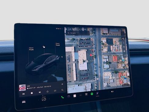 Used 2025 Tesla Model 3 Long Range RWD image 12