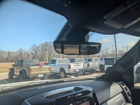 New 2026 RAM 1500 Big Horn AWD/4WD image 34