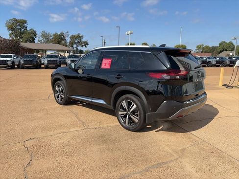 Certified 2023 Nissan Rogue SL w/ SL Premium Package image 3