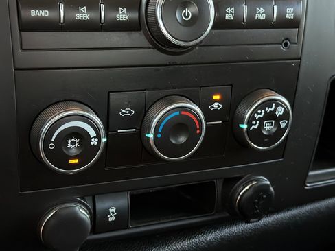 Used 2014 GMC Sierra 3500 SLE AWD/4WD image 20