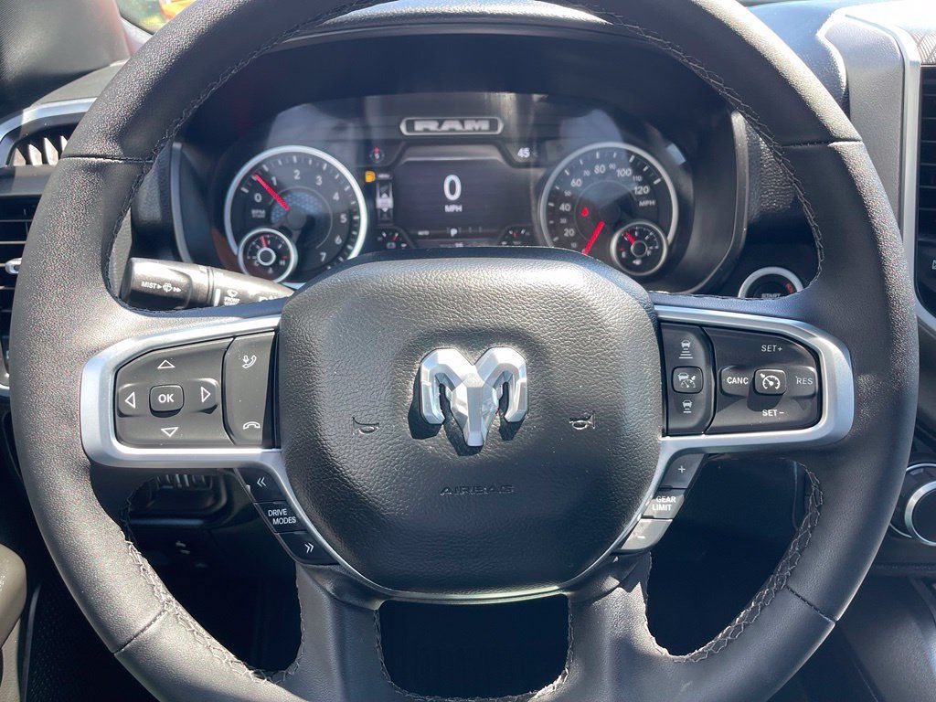 New 2026 RAM 1500 Big Horn AWD/4WD image 10