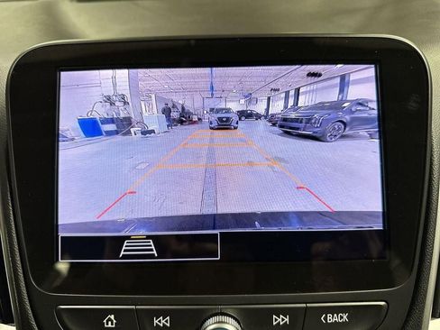 Used 2024 Chevrolet Malibu LT image 23