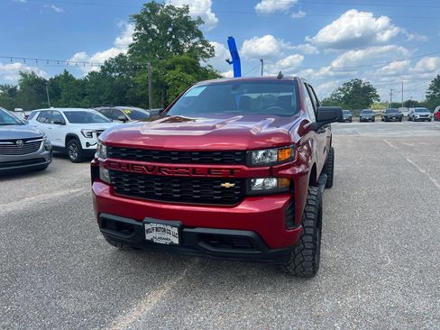 Used 2021 Chevrolet Silverado 1500 Custom AWD/4WD image 2