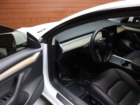 Used 2023 Tesla Model 3 Long Range image 22