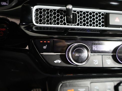 Used 2025 Honda Civic Sport image 46