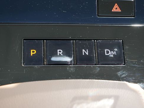 Certified 2025 INFINITI QX80 Sensory image 24