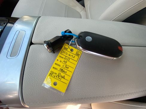 Used 2023 Mercedes-Benz C 300 4MATIC Sedan image 34
