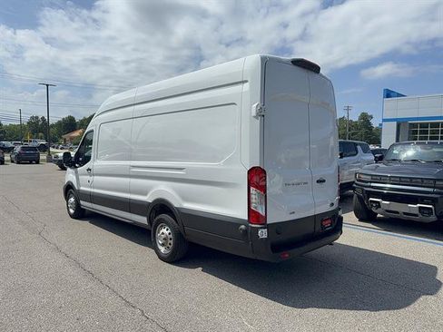 Used 2024 Ford Transit 250 148 High Roof Extended AWD image 3