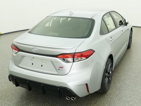 Used 2026 Toyota Corolla SE w/ SE Premium Package FWD image 52