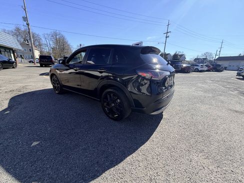 Used 2024 Honda HR-V Sport image 15