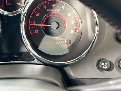 Used 2008 Pontiac Solstice GXP w/ Premium Package image 11