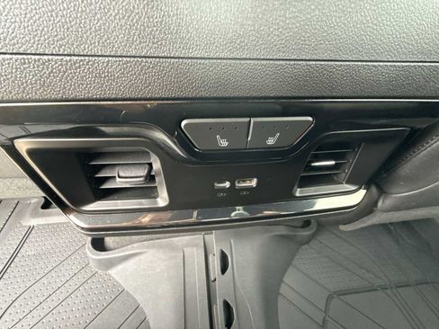 Certified 2024 Chevrolet Silverado 1500 ZR2 AWD/4WD image 21