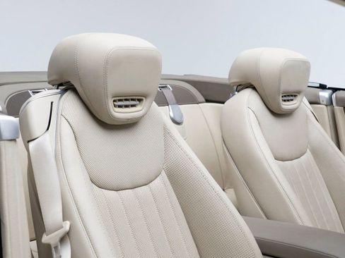 Used 2009 Mercedes-Benz SL 550 image 48