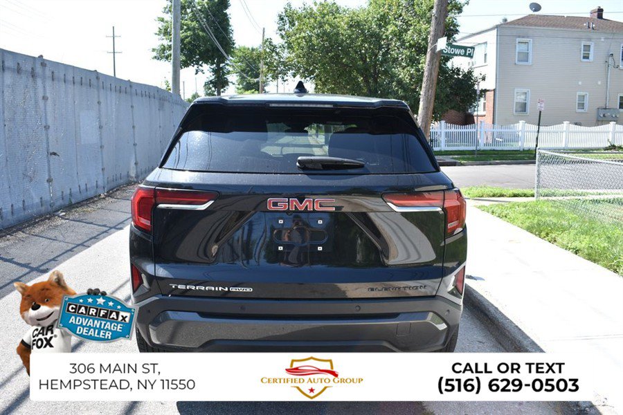 Used 2025 GMC Terrain Elevation AWD/4WD image 6