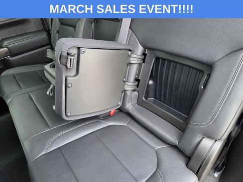 Used 2022 Chevrolet Silverado 1500 LTZ image 11