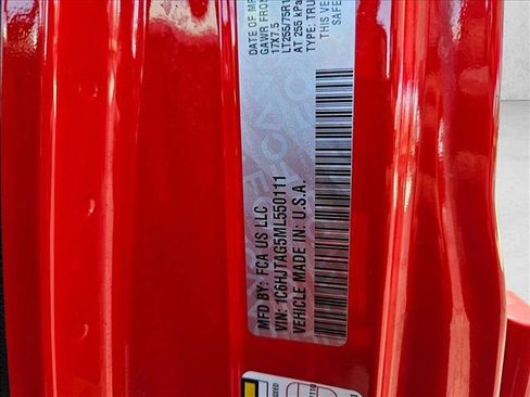 Used 2021 Jeep Gladiator Willys image 22