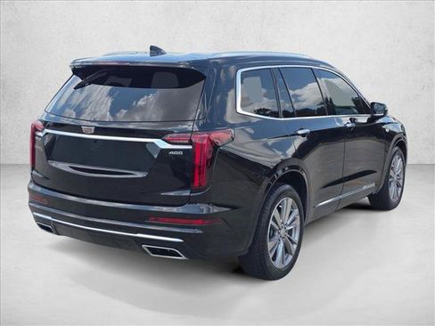Used 2024 Cadillac XT6 Premium Luxury w/ LPO, Floor Liner Package FWD image 6