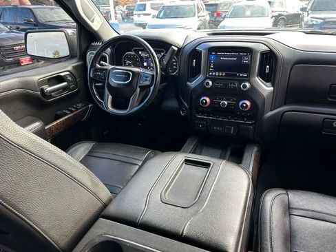 Used 2019 GMC Sierra 1500 Denali w/ Technology Package image 19