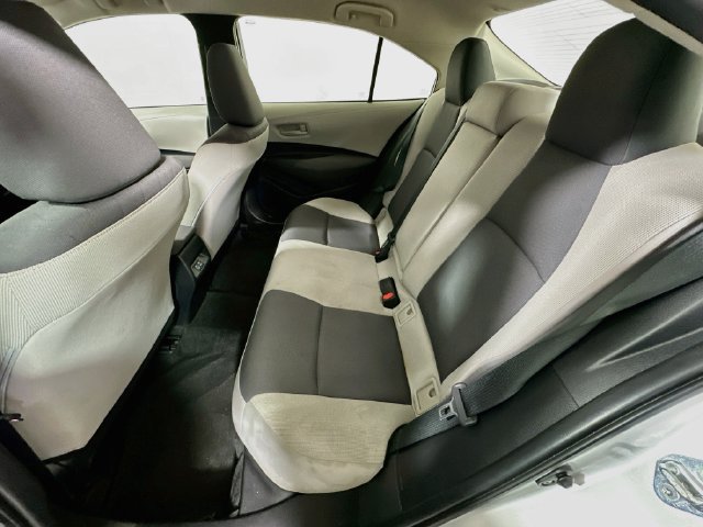 Certified 2025 Toyota Corolla LE FWD image 22