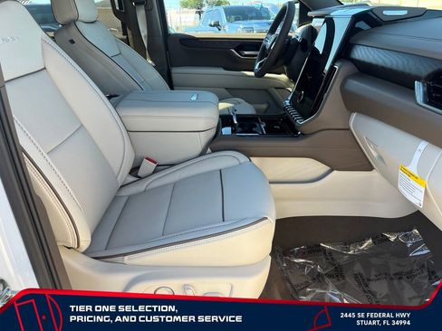 New 2026 GMC Yukon XL Denali w/ Sun & Power Step Package AWD/4WD image 20