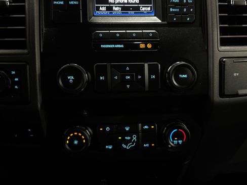 Used 2019 Ford F250 XL w/ Power Equipment Group AWD/4WD image 33