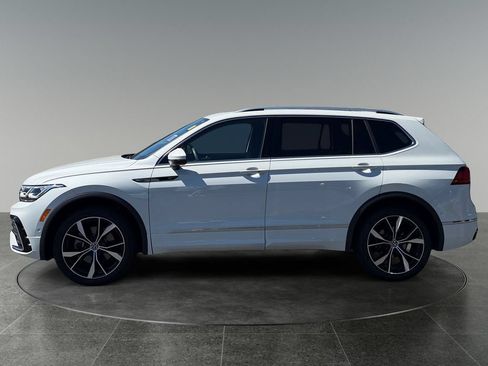 Used 2024 Volkswagen Tiguan SEL R-Line AWD/4WD image 5