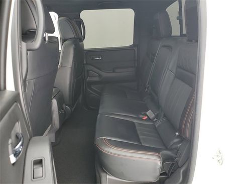 Used 2023 Nissan Frontier Pro-X w/ Pro-X Premium Package image 11