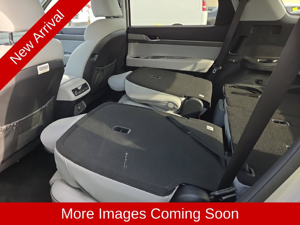 Used 2025 Hyundai Palisade SEL FWD image 14