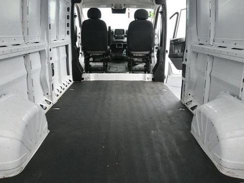 Used 2024 RAM ProMaster 2500 w/ Convenience Group FWD image 23