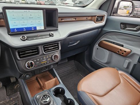 Used 2022 Ford Maverick Lariat w/ Lariat Luxury Package FWD image 20