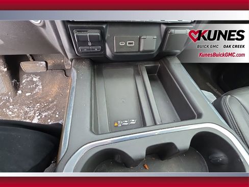 Used 2022 Chevrolet Silverado 2500 High Country w/ Z71 Off-Road Package image 21