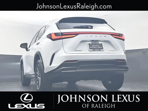 New 2026 Lexus NX 350h FWD image 18