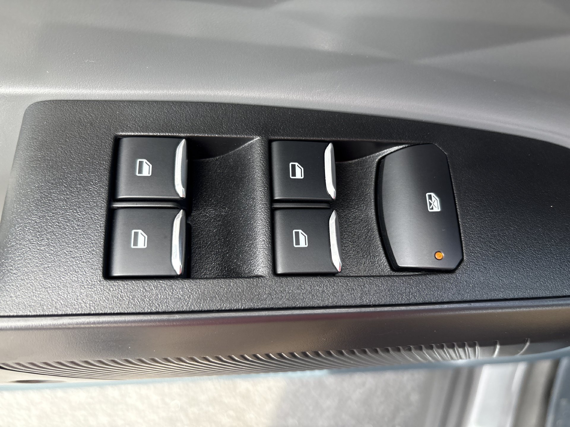 Used 2026 Ford Maverick XL FWD image 14