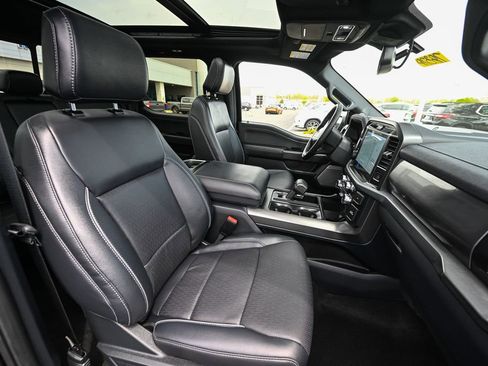 Used 2025 Ford F150 Lariat AWD/4WD image 25