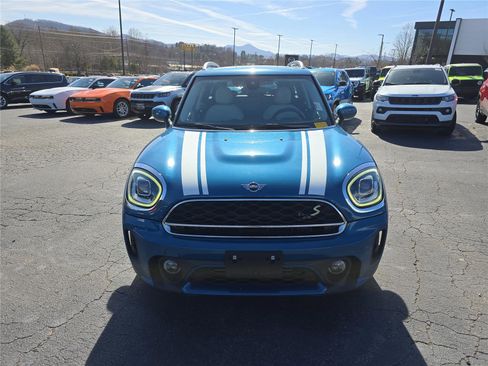 Used 2021 MINI Cooper Countryman SE w/ Premium Package image 9