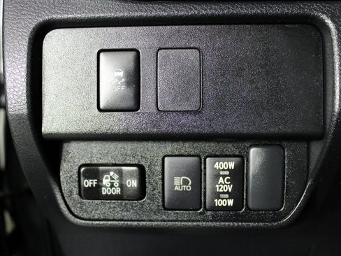 Used 2023 Toyota Tacoma SR5 image 21